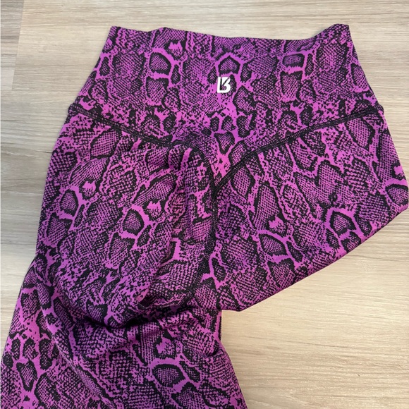 Women's Pink Snake Print Pants - Picture 2 of 3
